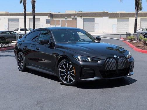 Black Sapphire Metallic 2025 BMW i4 Gran Coupe eDrive40