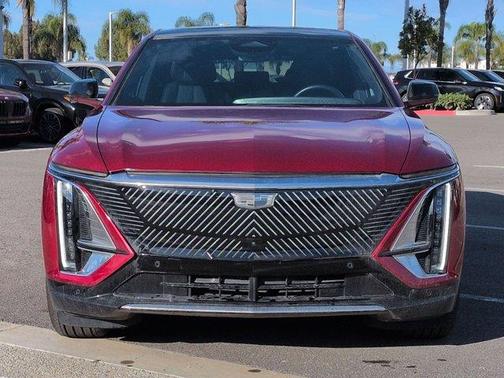 2024 Cadillac LYRIQ Luxury