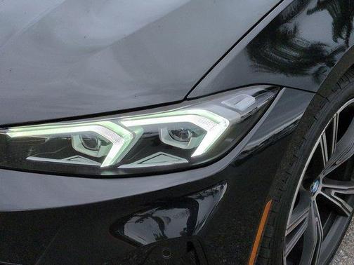 2023 BMW 330 i