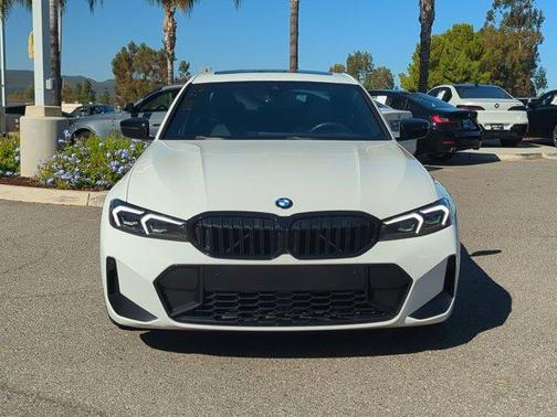 2023 BMW 330 i