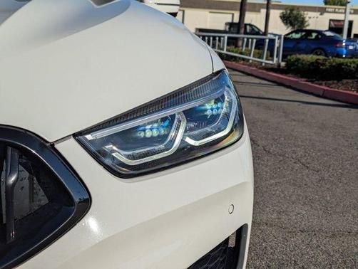 2022 BMW M850 i xDrive