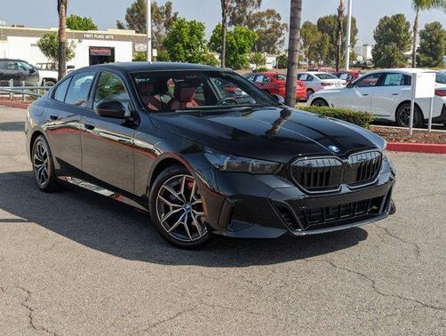 2025 BMW i5 eDrive40