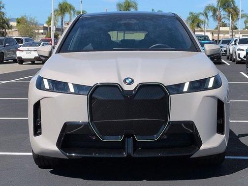 2026 BMW iX xDrive45