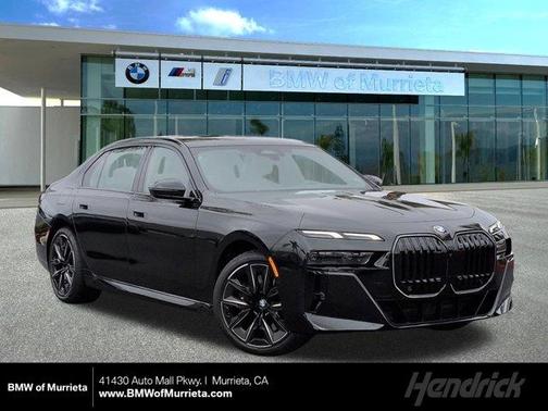 Black Sapphire Metallic 2026 BMW 740 i