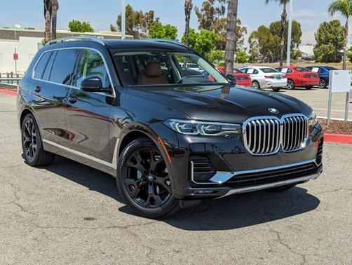 2022 BMW X7 xDrive40i