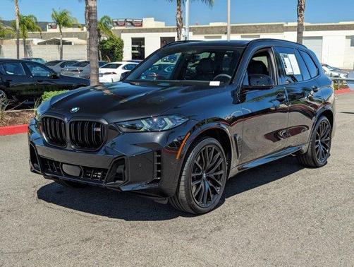 2025 BMW X5 M60i