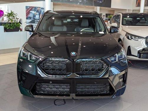 2025 BMW X2 xDrive28i