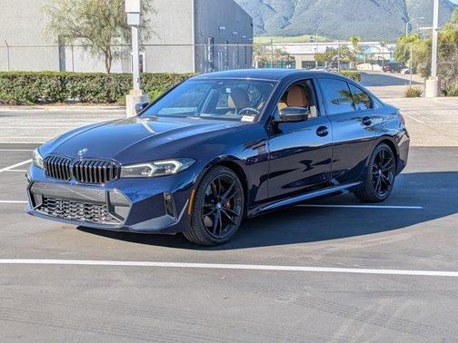 2023 BMW 330 i