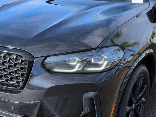 2023 BMW X4 xDrive30i
