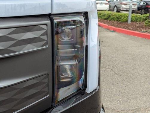 2023 Ford F-150 Lightning LARIAT