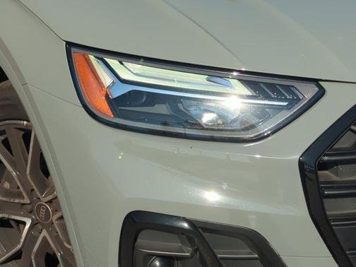 2022 Audi SQ5 3.0T Premium Plus