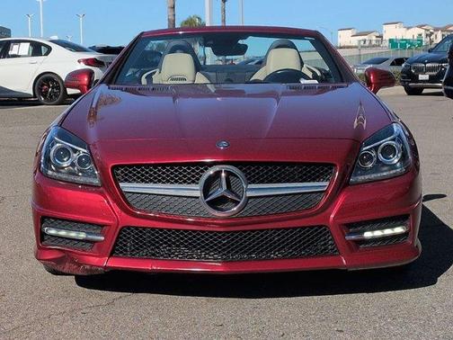 2016 Mercedes-Benz SLK-Class SLK300