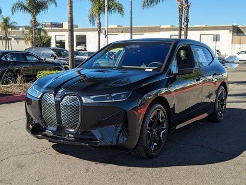 2025 BMW iX xDrive50