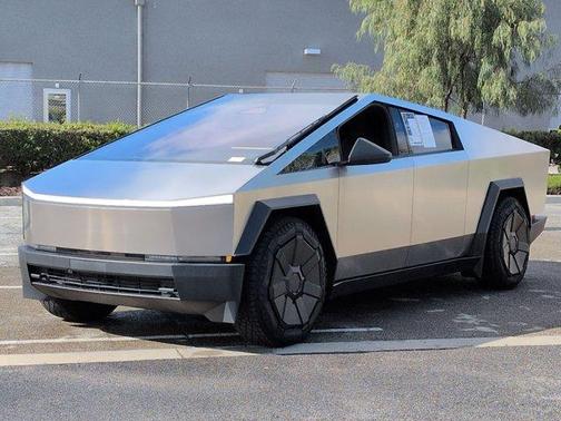 2024 Tesla Cybertruck Cyberbeast