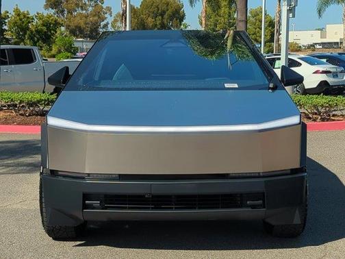 2024 Tesla Cybertruck Cyberbeast