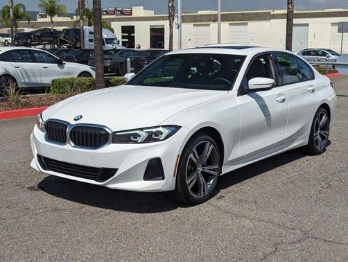2023 BMW 330 i