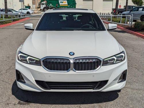 2023 BMW 330 i