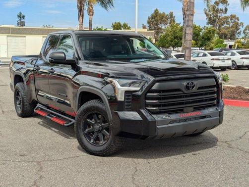 2022 Toyota Tundra SR5