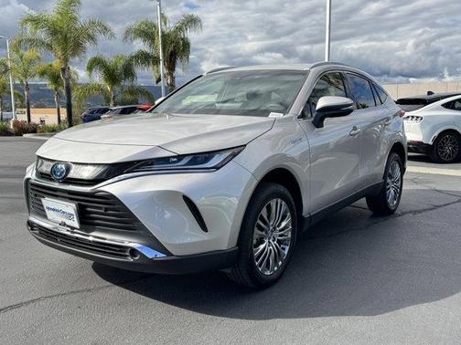 2021 Toyota Venza LE