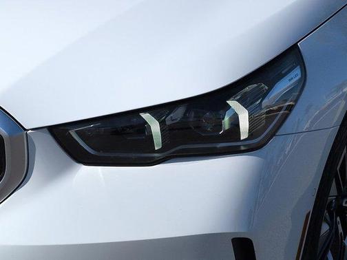 2025 BMW i5 eDrive40