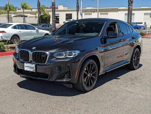 2023 BMW X4 M40i