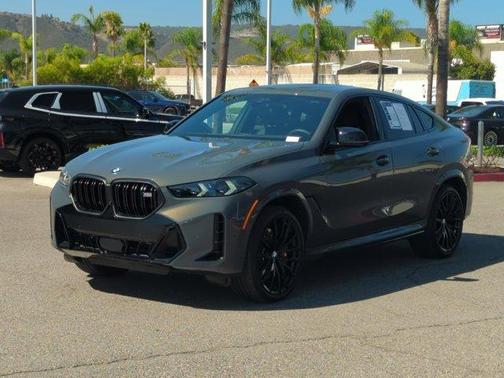 2025 BMW X6 M60i