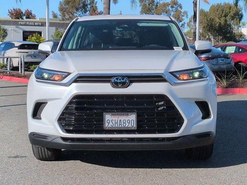 2025 Toyota Grand Highlander Hybrid XLE