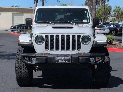 Bright White Clearcoat 2023 Jeep Wrangler Rubicon 392