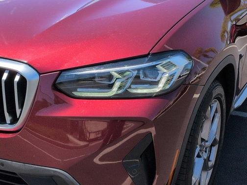 Aventurin Red Metallic 2022 BMW X3 sDrive30i