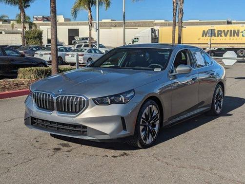 2024 BMW i5 eDrive40