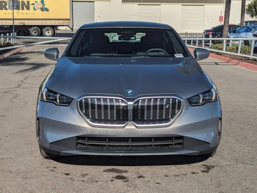 2024 BMW i5 eDrive40