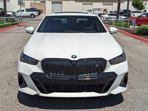 2024 BMW i5 eDrive40