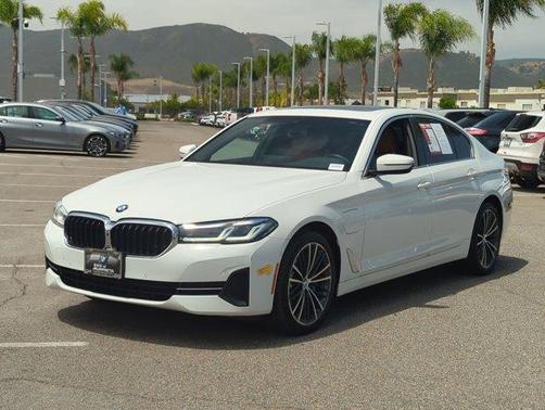 2021 BMW 530e 530e