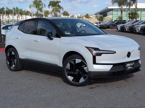 2025 Volvo EX30 Twin Motor Ultra