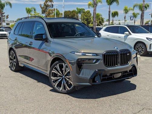2026 BMW X7 M60i