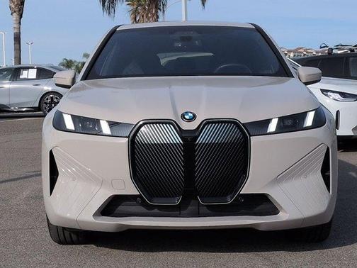 2026 BMW iX xDrive45