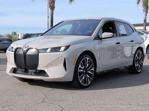 2026 BMW iX xDrive45