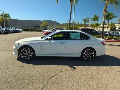 2026 BMW 330 i NA