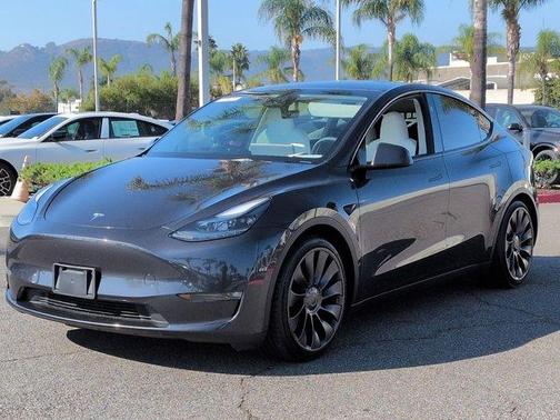 2024 Tesla Model Y Performance