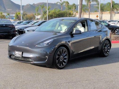 2024 Tesla Model Y Performance