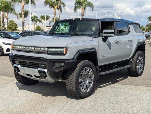 2024 GMC HUMMER EV SUV 3X