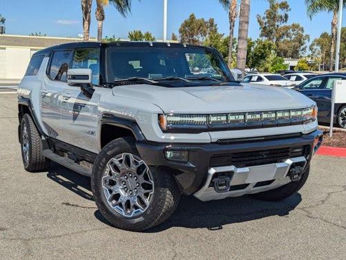 2024 GMC HUMMER EV SUV 3X