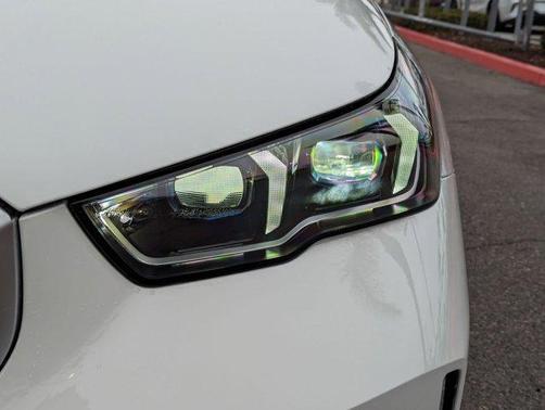 2025 BMW i5 eDrive40