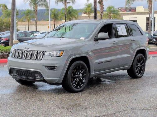 2021 Jeep Grand Cherokee Laredo X