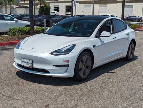 2022 Tesla Model 3 Base