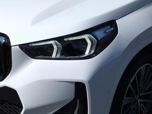 Alpine White 2025 BMW X1 xDrive28i