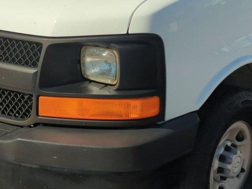 2016 Chevrolet Express 2500 LS