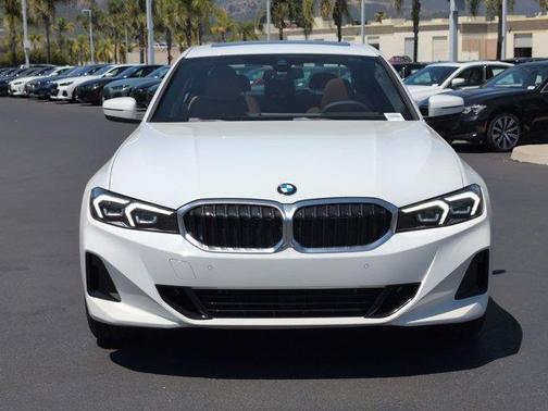 Alpine White 2026 BMW 330 I