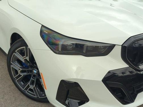 2026 BMW i5 eDrive40