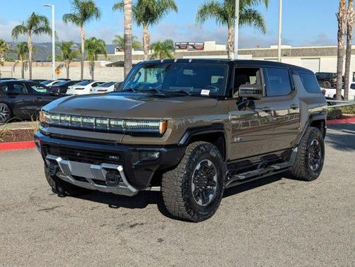 2024 GMC HUMMER EV SUV 2X